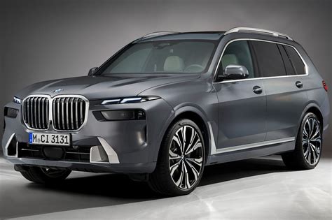 Nope, a BMW iX7 variant isn’t arriving before 2025