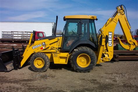 John Deere Backhoe: Photos, Reviews, News, Specs, Buy car