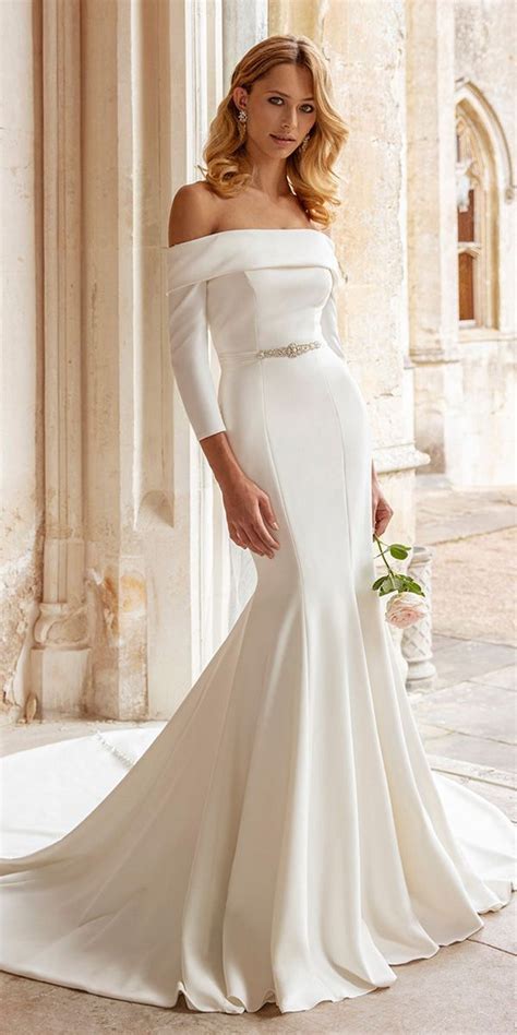 Elegant Silk Wedding Dresses With Sleeves