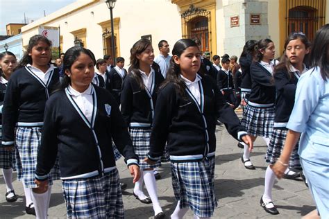 Mexico File: School Uniforms