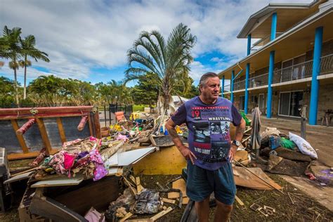 The Aftermath Of The Cyclone Debbie And Flooding Disaster In Photos ...