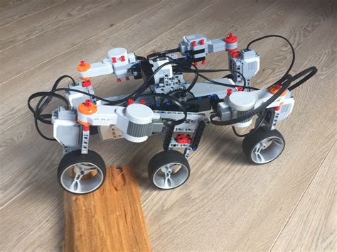 Simple LEGO Mindstorms Mars Rover | Christoph Bartneck, Ph.D.