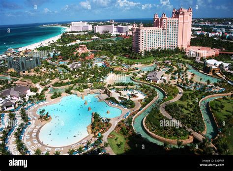 Bahamas cove atlantis hi-res stock photography and images - Alamy