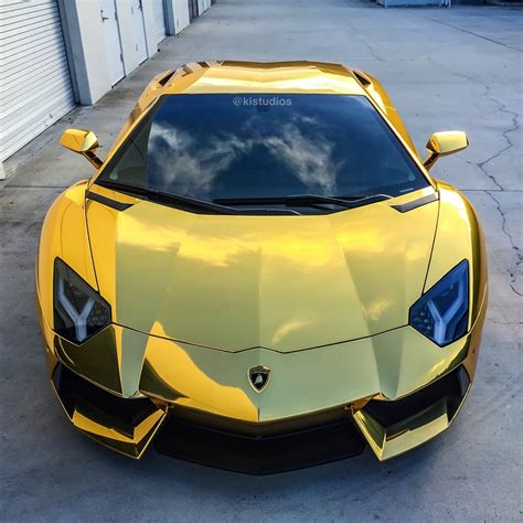 Aventador Wrap - Gold Chrome Aventador