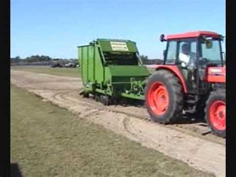 Broadcast (Fairway) Sprigging machine (apparatus) - YouTube