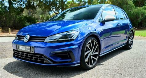 There’s A New VW Golf R Mk8 Coming, So We Drove The Old One For A Week | Carscoops