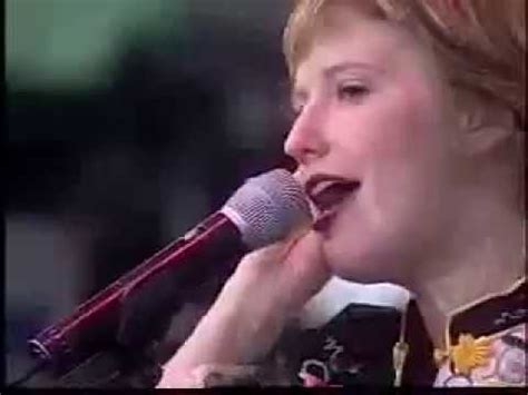 Sixpence None The Richer 01 There She Goes live - YouTube