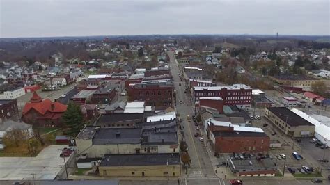 Drone flight over Barnesville, Ohio - YouTube