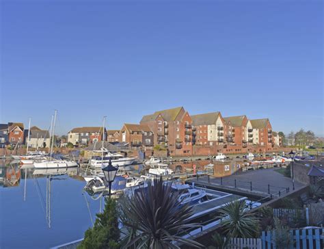 Marina Views At Eastbourne - Unique Holiday Cottages