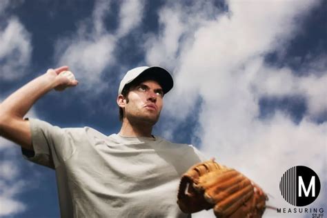 How Far Can The Average Person Throw A Baseball? – Measuring Stuff