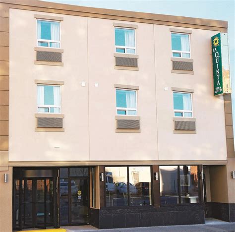 La Quinta Inn & Suites Oshawa - UPDATED 2024 Prices, Reviews & Photos