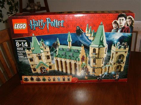 NISB retired Lego 4842 Harry Potter Hogwarts school student castle ...