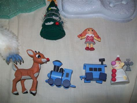 RUDOLPH AND THE ISLAND OF MISFIT TOYS BUMBLE TRAIN DOLL NESTING TOY MEMORY LANE | #1845407676