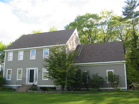 Shell Stamps: A painted house without shutters!