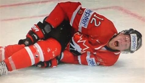 GIF: Eric Staal injured in knee-on-knee collision at Worlds - CBSSports.com