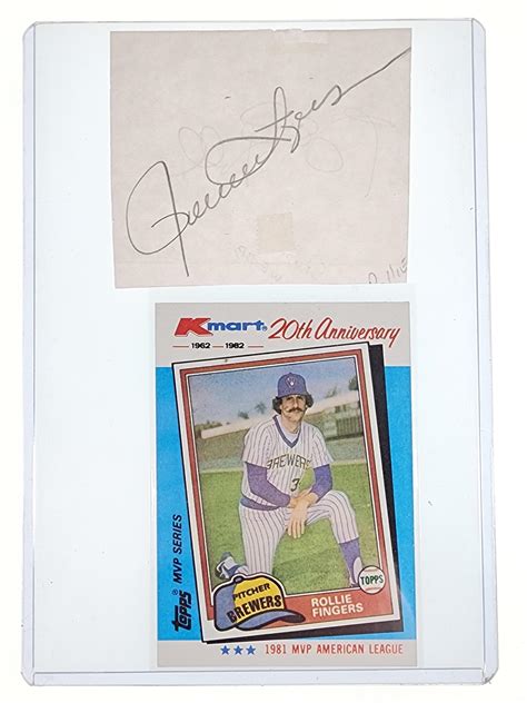 Lot - Rollie Fingers 1982 Trading Card & Autograph