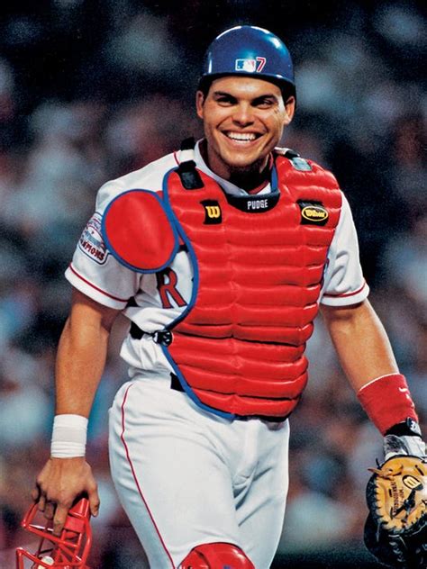 Baseball's 'Pudge' Rodriguez to visit El Paso