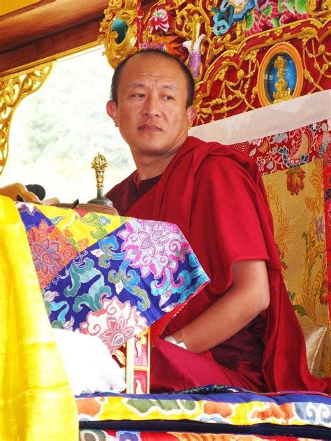 File:Dzongsar Jamyang Khyentse Rinpoche.jpg - Rigpa Wiki