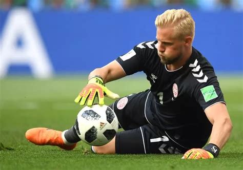 Kasper Schmeichel starts for Denmark in World Cup knockout clash with Croatia - Leicestershire Live