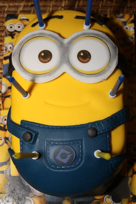 Minion Cake | Mum's Birthday 2015: Minion Cake | Dark Dwarf | Flickr