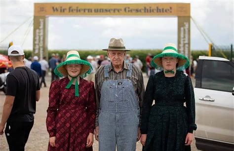 Thousands celebrate 100th anniversary of Mennonites’ arrival in Mexico ...