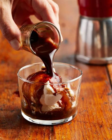 This 3-Ingredient Italian Dessert Is a Must-Make for Coffee Lovers — Kitchn | Affogato recipe ...