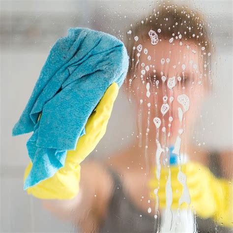 How To Clean Glass Shower Doors Without Chemicals