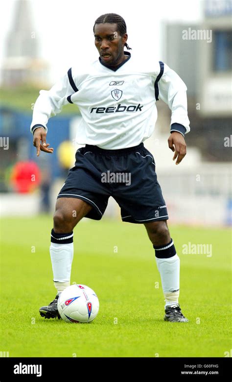 Huw evans jay jay ochocha jay jay okocha hi-res stock photography and ...