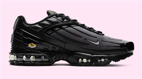 The Nike Tn Air Max Plus 3 Gets The Triple Black Treatment | The Sole ...