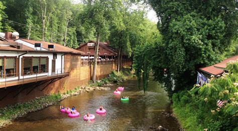 Helen Georgia - River Tubing | Exploring My Life