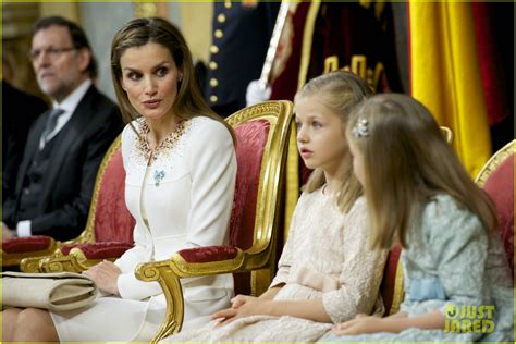 King Felipe VI & Queen Letizia of Spain's Coronation Photos!: Photo ...