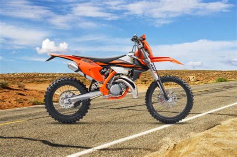 KTM 150 XC-W 2024 Price in Philippines, Promos, DP & Monthly Installment - Carmudi Philippines