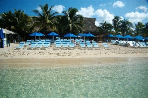 Paradise Beach Cozumel is one of the very best things to do in Cancún