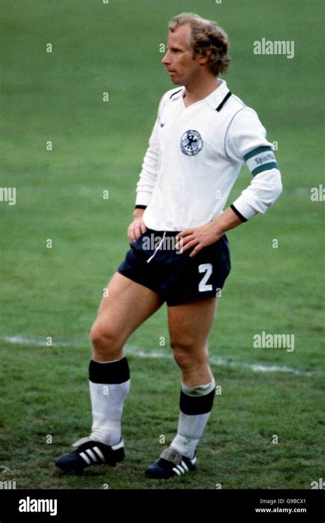 Soccer - 1978 FIFA World Cup Argentina - Group 2 - Poland v West Germany - Estadio Monumental ...