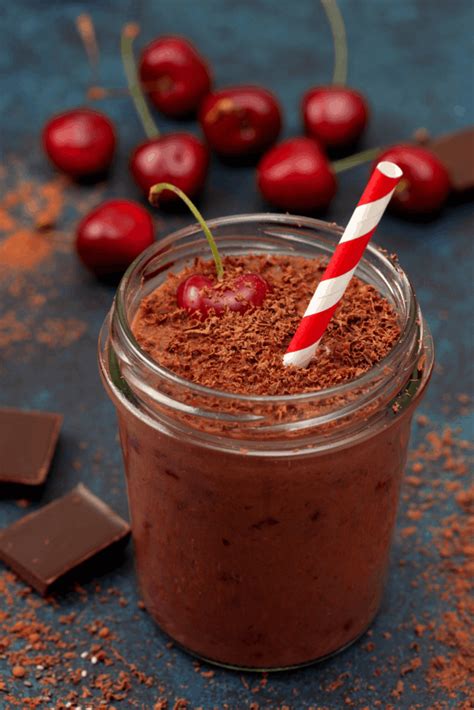 Dark Cherry Chocolate Smoothie (using ingredients only from your pantry & freezer) • Lunch with Leah