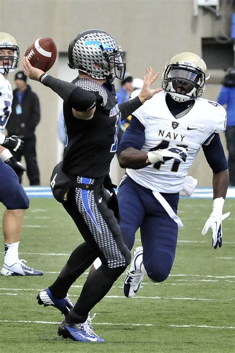 DVIDS - Images - Air Force vs. Navy football [Image 3 of 21]