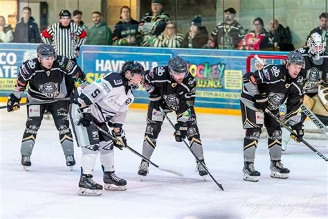 Ice Hockey -National Cup 🏆 Final - MK Lightning vs Hull Seahawks ...