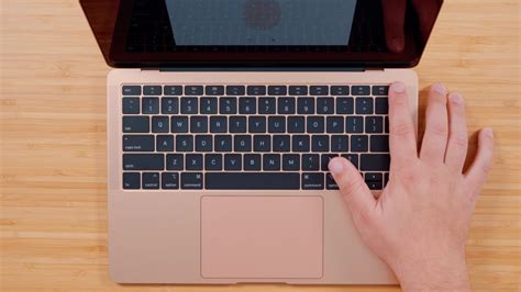 Hands-On With the New 2018 MacBook Air - MacRumors