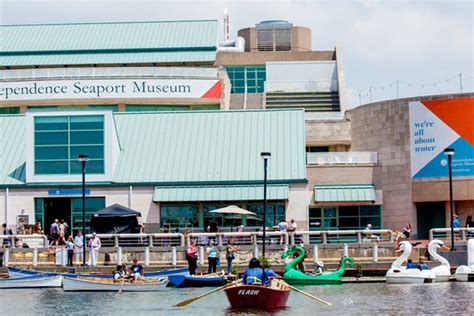 South Street Seaport Museum - New York Sightseeing