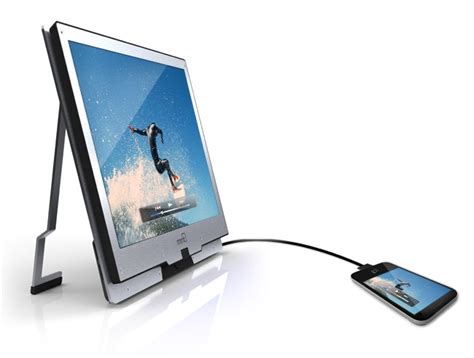 MMT Unveils New Monitor2Go, Portable Monitor for Mobile Devices ...