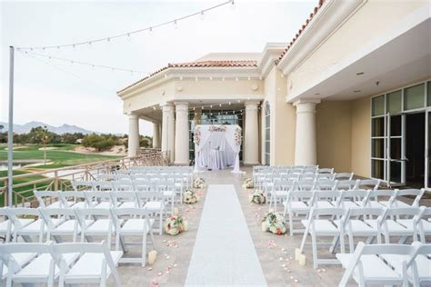 7 Outdoor Wedding Venues in Las Vegas With Amazing Views - WeddingWire