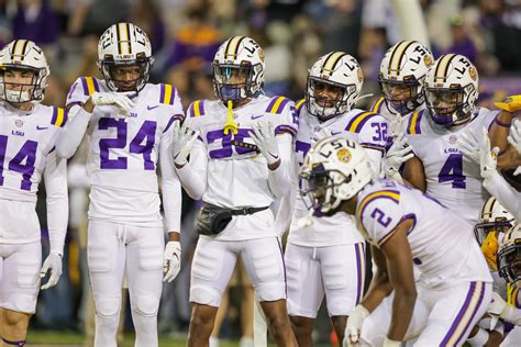 LSU Football: A loss in Texas Bowl would be terrible but also mean nothing