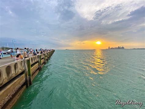 Raffles Marina Lighthouse Singapore-Sunset | Diary Hazel | Flickr