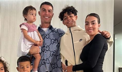 Cristiano Ronaldo shows rare image of his family with stunning birthday ...