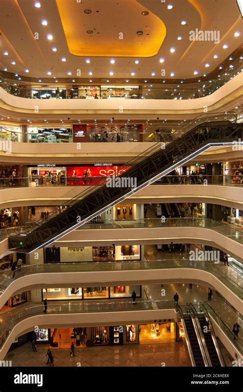 Times Square retail multi level shopping complex, Causeway Bay, Hong ...