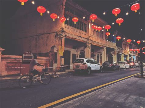 George Town Street View: Night Street Lanterns - Travel 2 Penang