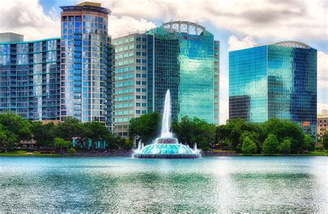 Lake Eola Fountain