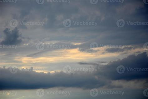 The sky at sunset. Clouds of the night sky. 4748826 Stock Photo at Vecteezy