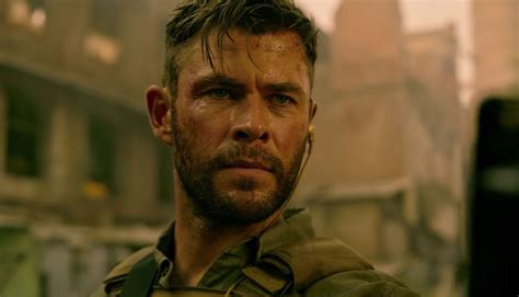 Chris Hemsworth's Netflix Movie Extraction Gets a Sequel