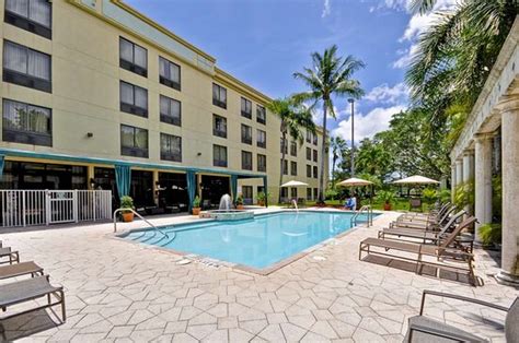 HAMPTON INN & SUITES BOYNTON BEACH $145 ($̶2̶1̶4̶) - Updated 2022 Prices & Hotel Reviews - FL